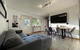 Moselgarten Bullay Zentral Grün Direkt an der Mosel